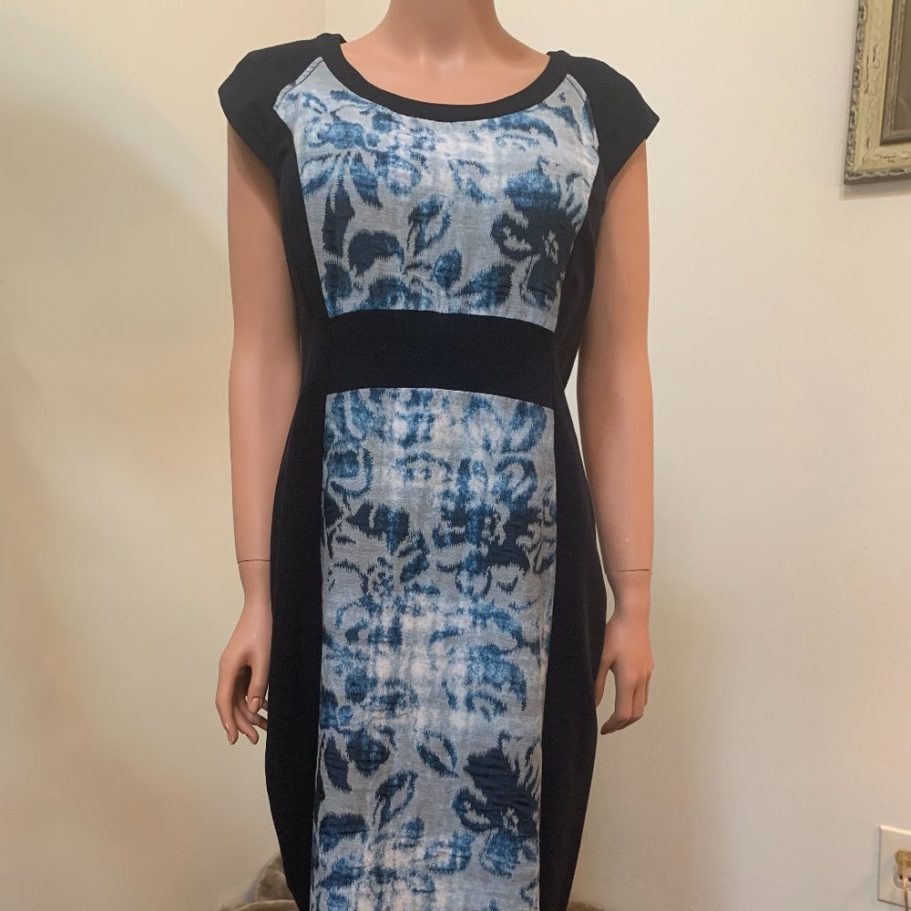 Navy blue dress with cap sleeves
